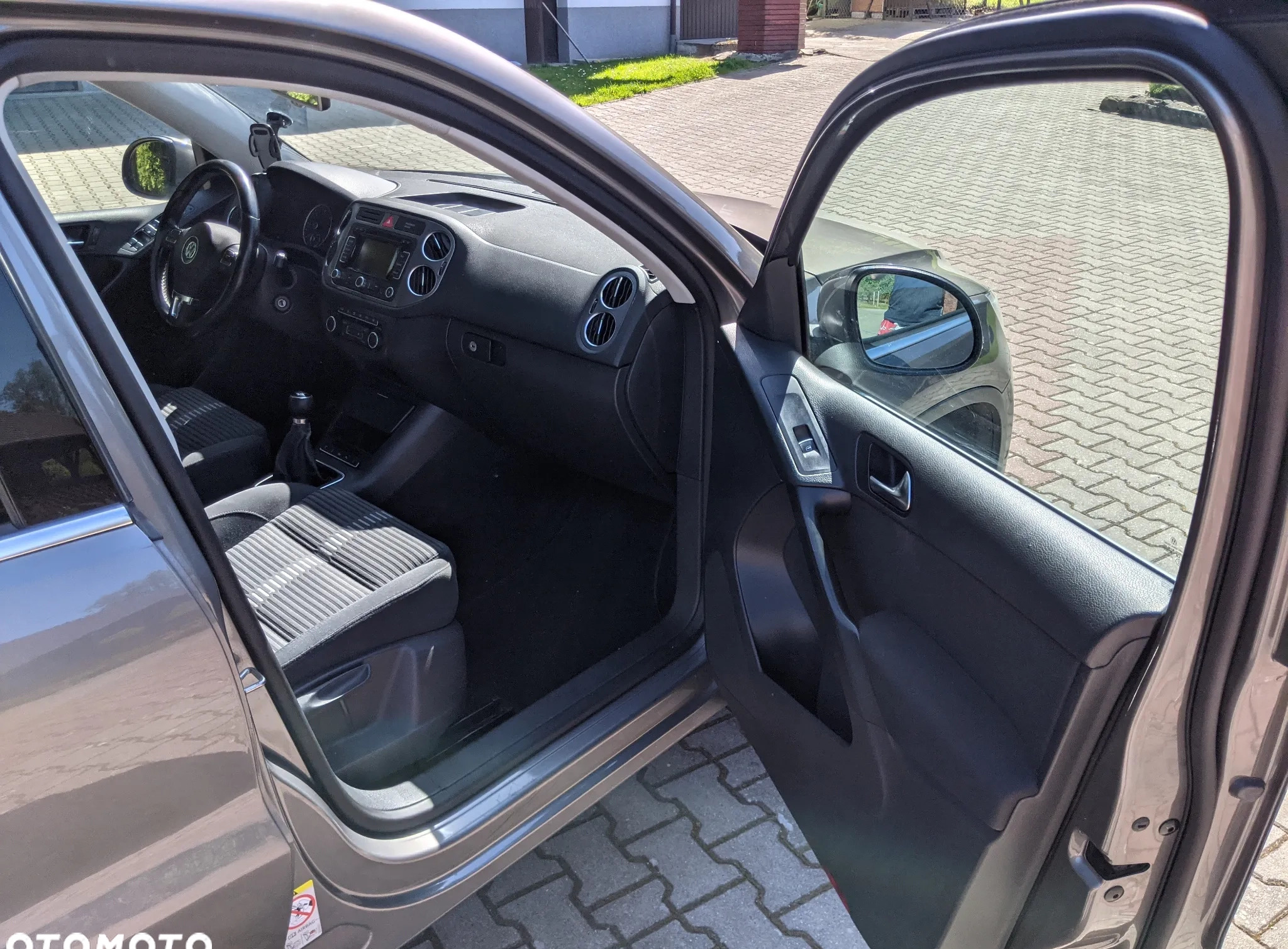 Volkswagen Tiguan cena 36900 przebieg: 129700, rok produkcji 2011 z Biała Podlaska małe 562